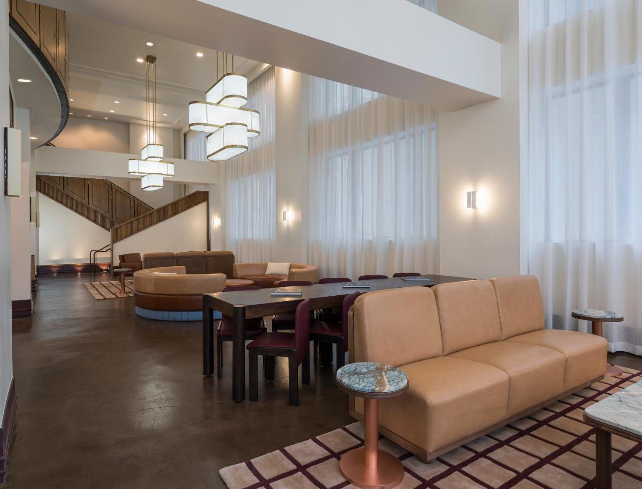 Hu Hotel